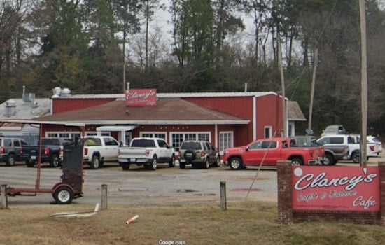 Beloved Red Banks BBQ Joint Sells in a Flash, Shutters After 15 Years
