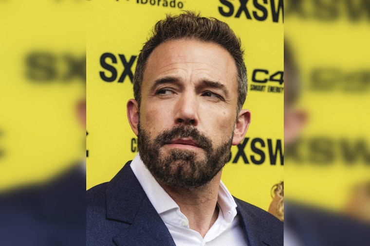 Ben Affleck Helps Broadway Drop $400K On Bronx Hoops School