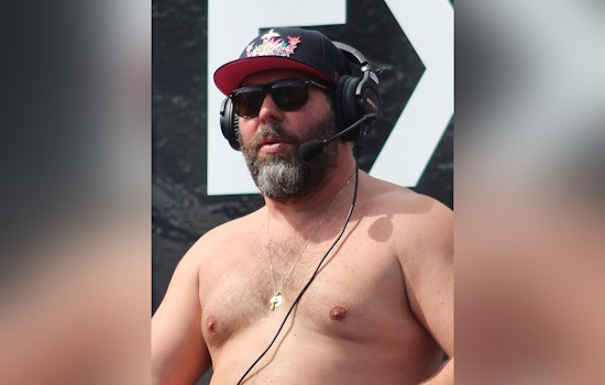 Bert Kreischer To Turn Camdenton Lakefront Into One-Night Laugh Riot