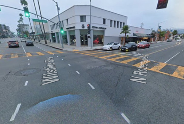 Beverly Hills Motorcycle Crash Kills Rider at Wilshire and Robertson