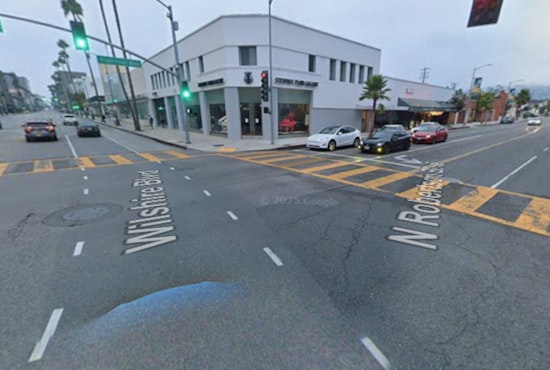 Beverly Hills Motorcycle Crash Kills Rider at Wilshire and Robertson