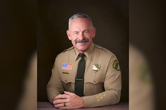 Bianco's Twin Donor Dilemma Rattles California Governor's Race