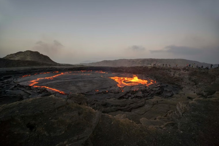 Big Island Fliers To Get Faster Volcano Warnings As Kīlauea Primes Next Blast