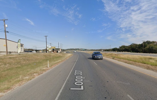 Big Rig Spill Shuts I-35 Access Near New Braunfels Loop 337