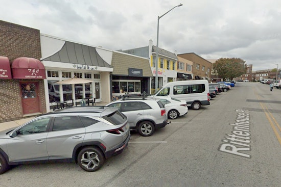 Bikini Burger Splashes Into Ardmore With No-Frills Classics