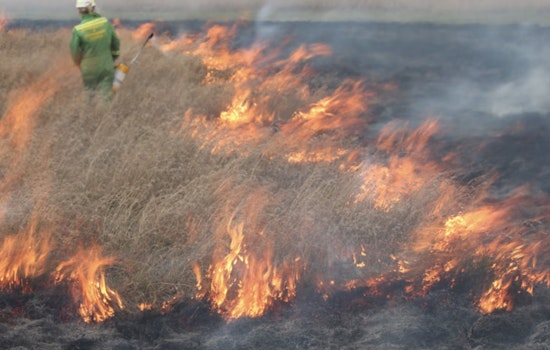 Blaine County Grassfire Near Watonga Chokes Roads, Triggers Fire Warning