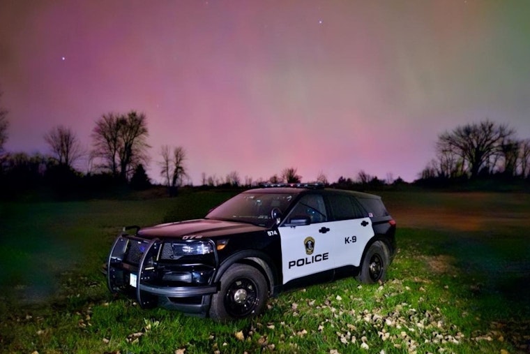 Bloomington Cop Chase Ends In Apple Valley Smashup, Four Hurt