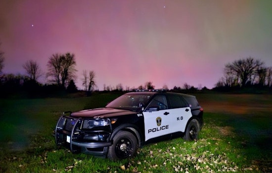 Bloomington Cop Chase Ends In Apple Valley Smashup, Four Hurt