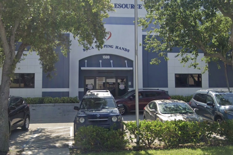 Boca Food Line Grows As Feds Shrink Pantry Lifeline