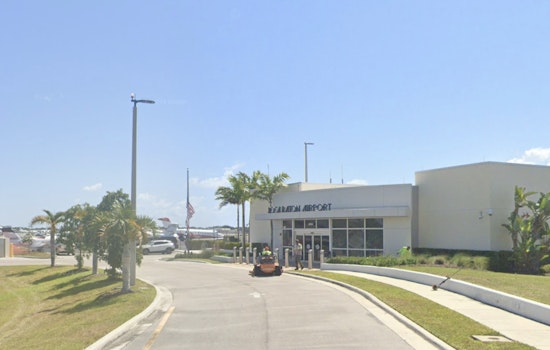 Boca Raton Runway Scare As Flight School Plane Clips Another Aircraft