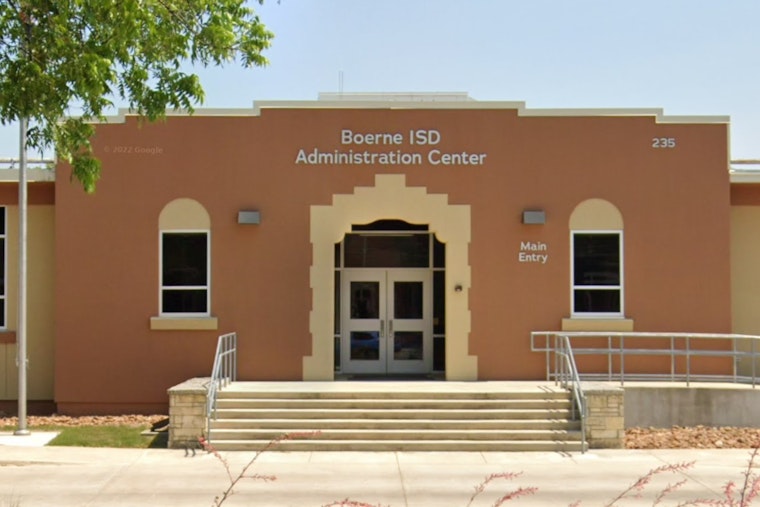 Boerne School Board Backs Daily Prayer Time in Rare Texas Move