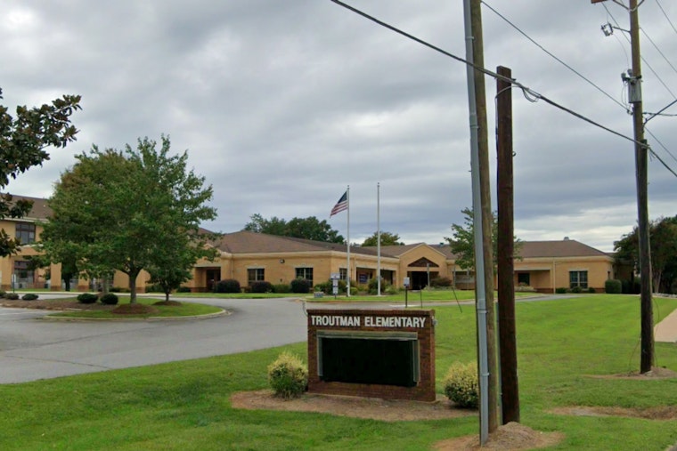 Bogus 911 Stabbing Call Brings Cops Rushing to Troutman Elementary