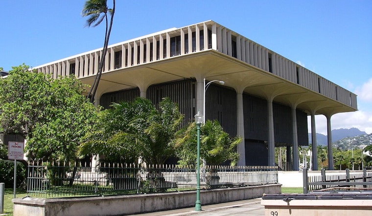 Bomb Scare Empties Hawaii Capitol, Reroutes ‘No Dictators’ March