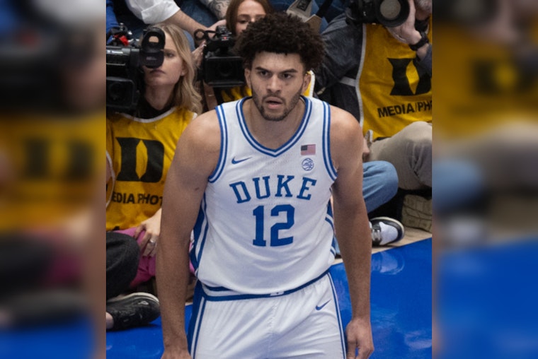 Boozer Bros Blitz Huskies As Duke Puts One Foot In Final Four