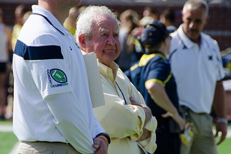 Bo’s Right-Hand Rock: Michigan Coaching Mainstay Jerry Hanlon Dies At 96