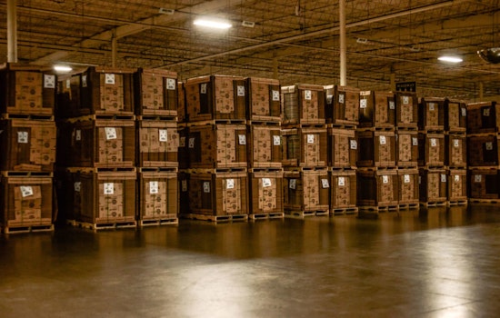 Box Boss Hood Container Grabs Nearly 392,000 Square Feet Near Midway