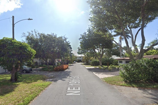 Brazen Bentley Thief Snatches Car With Puppy Inside on Quiet Fort Lauderdale Block
