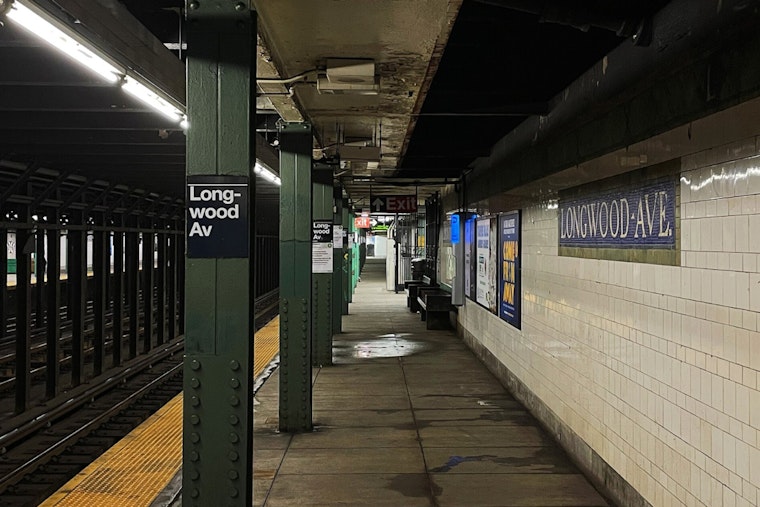 Brazen Daylight Robbery Shakes Bronx 6 Train Platform At Longwood