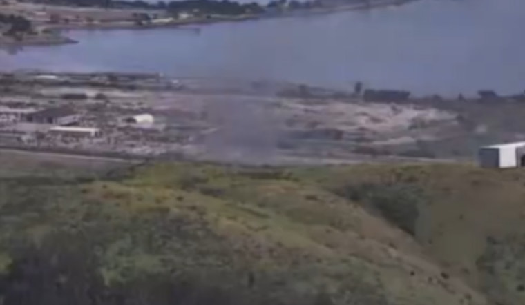Brisbane Hills Blaze Sends Smoke Tower Over Bayshore