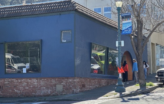 Brisbane’s Parlour House Quietly Opens, Lunchtime Crowd Fills Visitacion