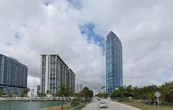 Brisk March Chill Whips Miami Beaches With Rough Surf