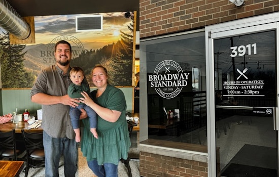 Broadway Standard Serves Up Southern Comfort In Grove City Town Center