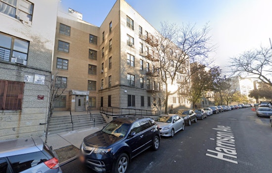 Bronx Block Rocked As 21-Year-Old Shot In The Head On Harrison Avenue
