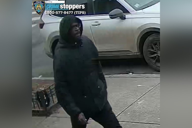 Bronx Luggage Stickup: Cops Hunt Daytime Robber on Stratford Avenue