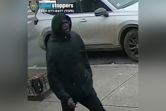 Bronx Luggage Stickup: Cops Hunt Daytime Robber on Stratford Avenue