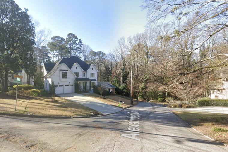Buckhead Intruder Keeps Elderly Woman Trapped In Her Own Home For Hours, Police Say