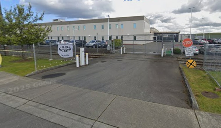 Burst Ulcer Blamed in Death at Tacoma ICE Lockup
