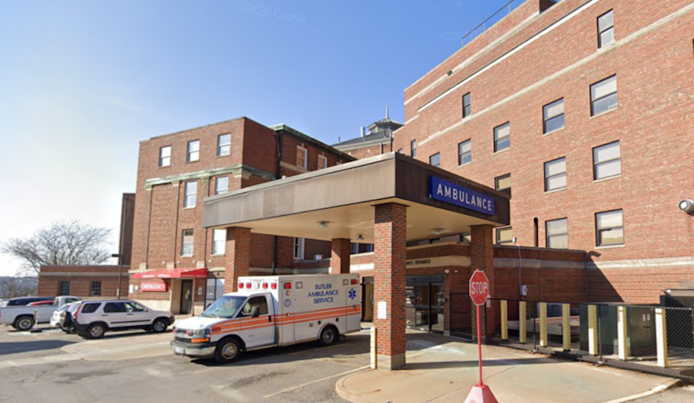 Butler Techs Picket Over Pay At Butler Memorial Hospital