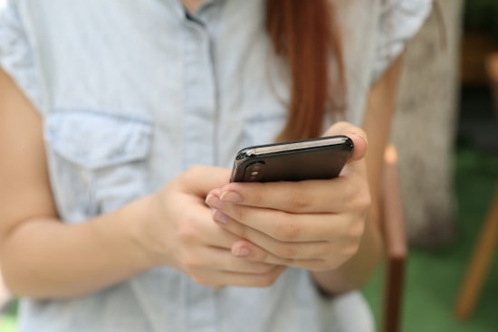 Capitol Cellphone Showdown: Wisconsin Lawmakers Target All-Day School Ban