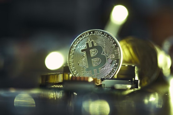 Capitol Crypto Clash, Wisconsin GOP Bets Big On Legalizing Staking