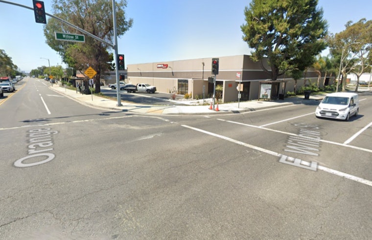 Car Crashes Into Long Beach Cemetery, One Killed