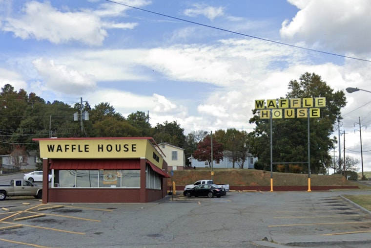 Cartersville Waffle House Chaos As Teen Clash Ignites Parking Lot Gunfire