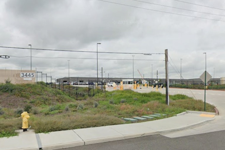 Carvana Gobbles Up More Placer Dirt In Quiet Rocklin Lot Grab