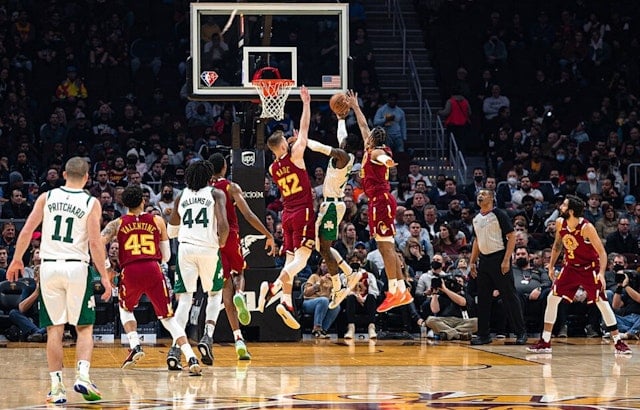 Cavs' Bizarre Injury Curse Leaves Playoff Hopes on Shaky Ankles