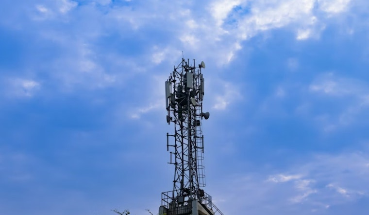 Cell Service Meltdown Rattles San Francisco While 911 Stays Live
