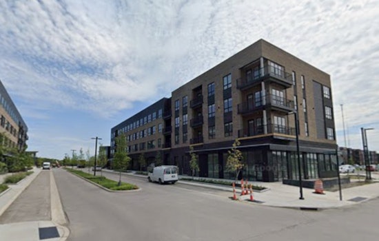 Charred-Crust Favorite Sexton's Slices Into Grandview At Little Grand Market