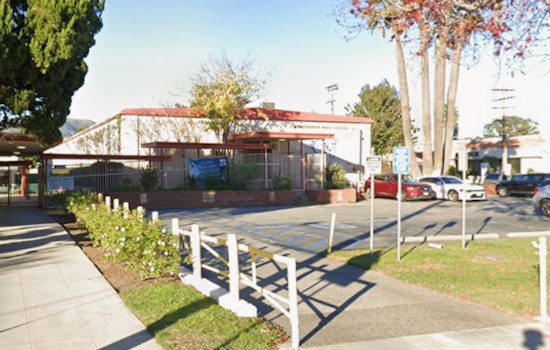 Chatsworth Parents Pull Kids From Classrooms Over Mold
