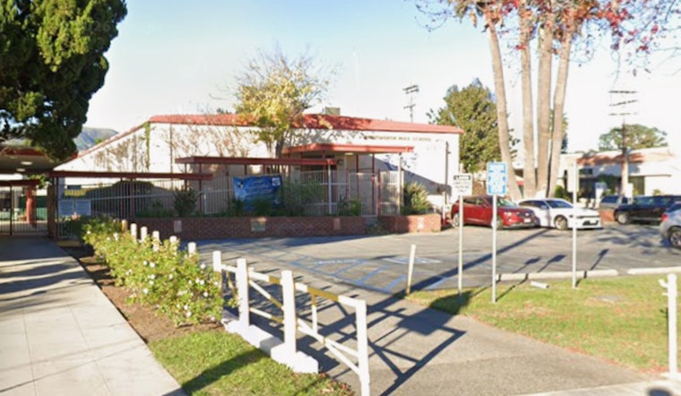 Chatsworth Parents Pull Kids From Classrooms Over Mold