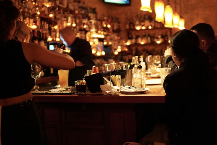 Chelsea’s New Cocktail Lounge Turns Drinks Into Late-Night Rituals