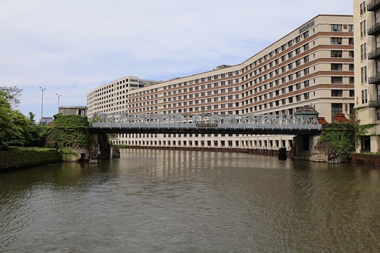 Chicago Avenue Bridge Removed As Halsted Viaduct Work Advances