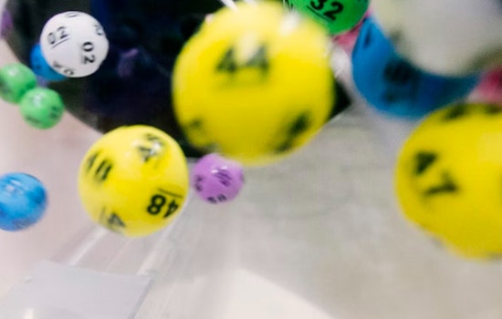 Chicago Mom Wins $800K Lotto Using Kids' Birthdays