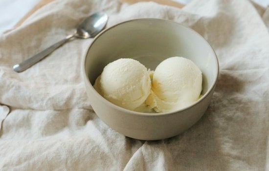 Chicago Vanilla Lovers Hit With Egg-Allergy Shock In Ice Cream Recall