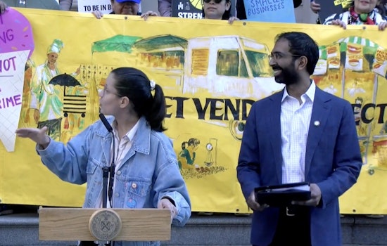 City Hall Packs In for Street Vendor Win After Council Beats Mayor's Veto