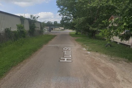 Cleveland Cops Duck Bullets In Domestic Standoff On Hunt Street