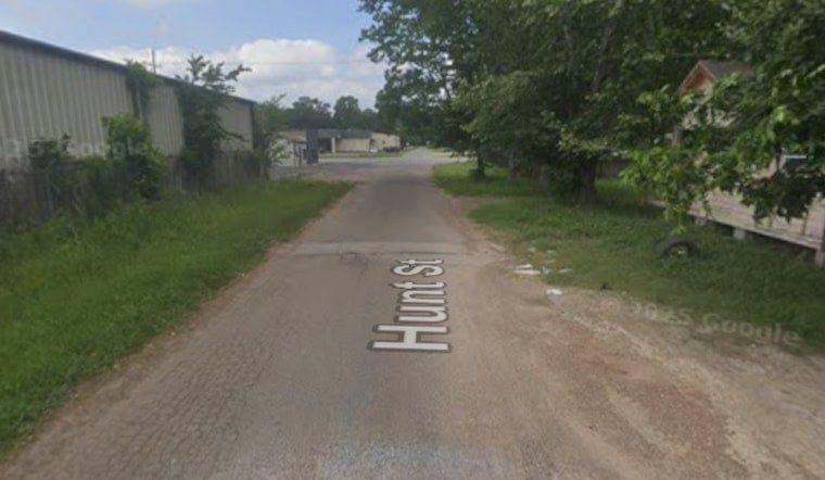 Cleveland Cops Duck Bullets In Domestic Standoff On Hunt Street