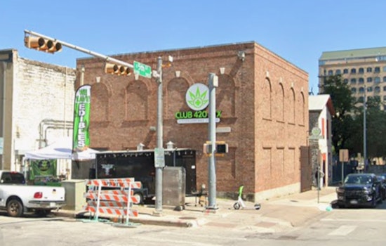 Club 420 Gunfire Shatters Downtown Night As Austin Cops Plead For Tips